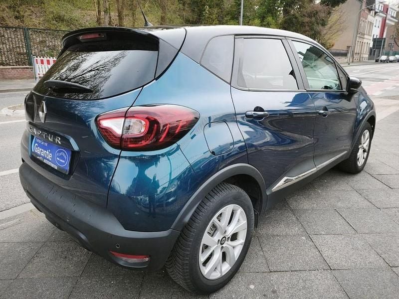 Gebraucht Renault Captur LIMITED 90 PS (66 kW) 2019 Grün SUV