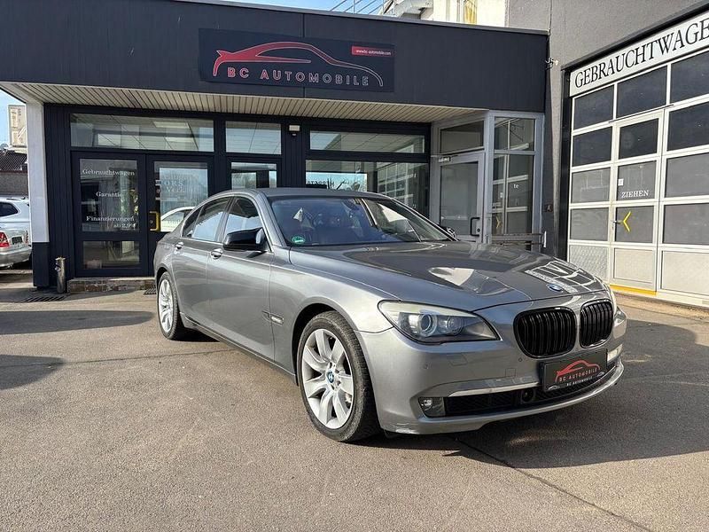 Gebraucht BMW 730 Performance 245 PS (180 kW) 2009 Grau Limousine