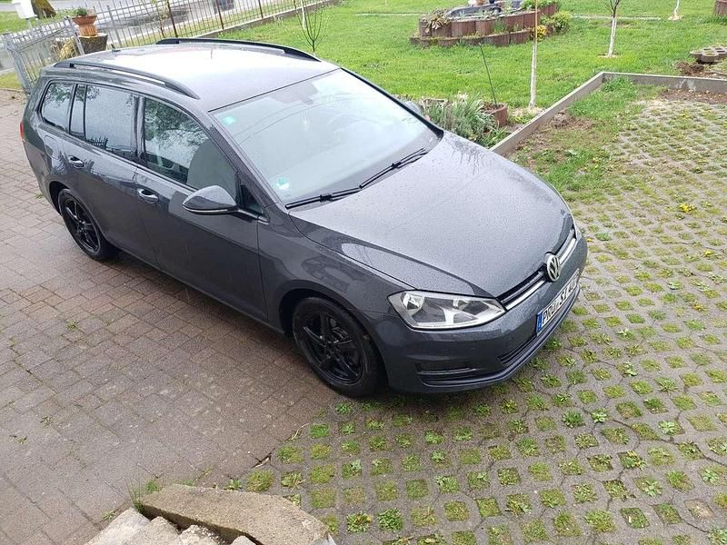 Gebraucht 2013 VW Golf VII Kombi | 8.000 € (Teuer) - Bild 1/4