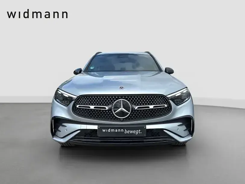 Gebraucht Mercedes GLC220 Night 197 PS (144 kW) 2026 Metalliclack hightechsilber SUV