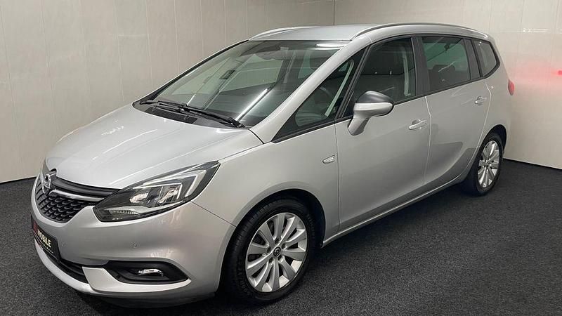 Argon silber/ice silver (m2) Gebraucht 2017 Opel Zafira Van / Kleinbus | 14.000 € (Fairer Preis) - Bild 1/4