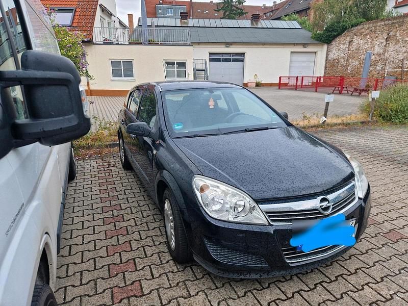 Schwarz Gebraucht 2009 Opel Astra Kleinwagen | 1.000 € (Superpreis) - Bild 1/4