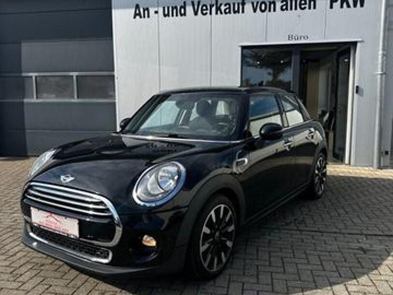 Używany Mini Cooper 136 KM (100 kW) 2015 Czarny Hatchback