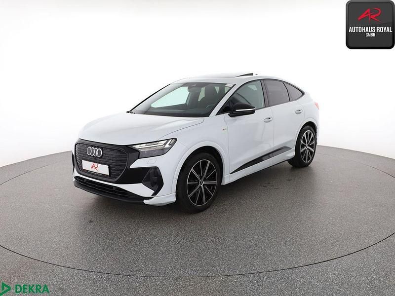 Gletscherweiß Gebraucht 2022 Audi Q4 Sportback e-tron S-Line SUV | 28.880 € (Fairer Preis) - Bild 1/4