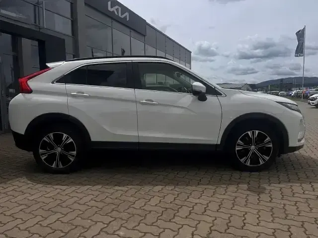 Gebraucht Mitsubishi Eclipse Cross Spirit 163 PS (119 kW) 2021 Weiß SUV