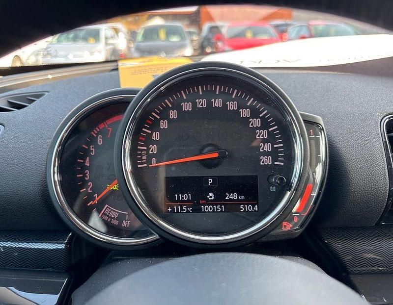 Gebraucht Mini One Clubman 102 PS (75 kW) 2017 Rot Kombi