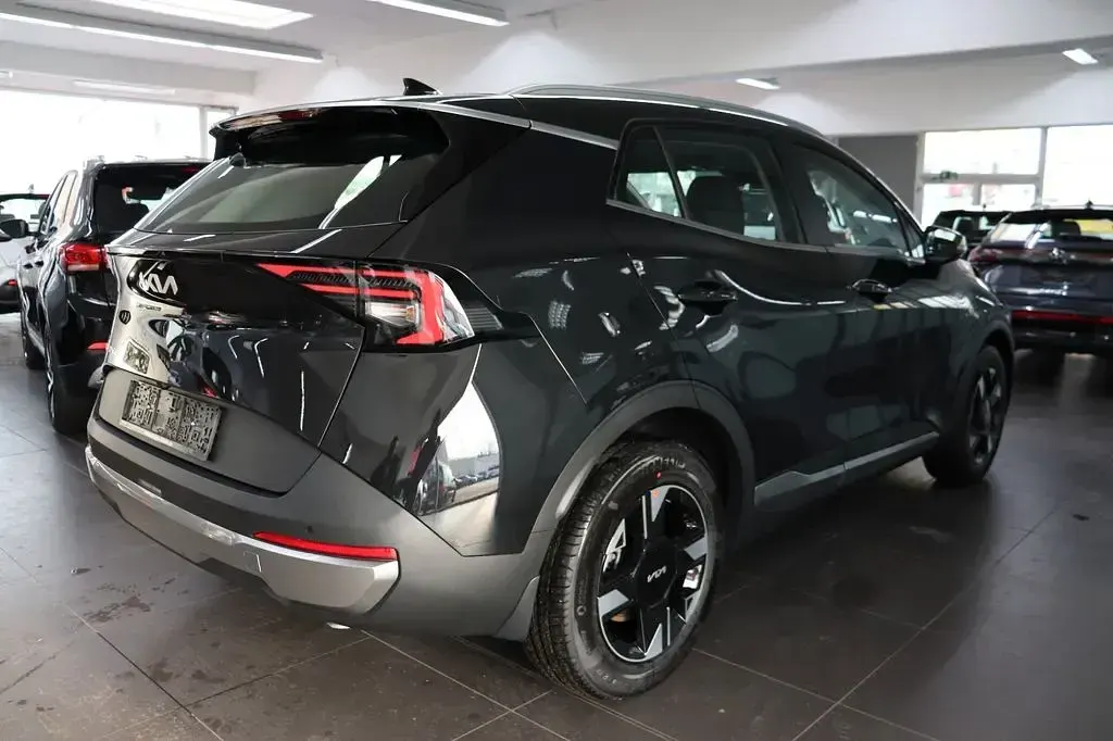 Neu Kia Sportage 150 PS (110 kW) 2025 Schwarz SUV
