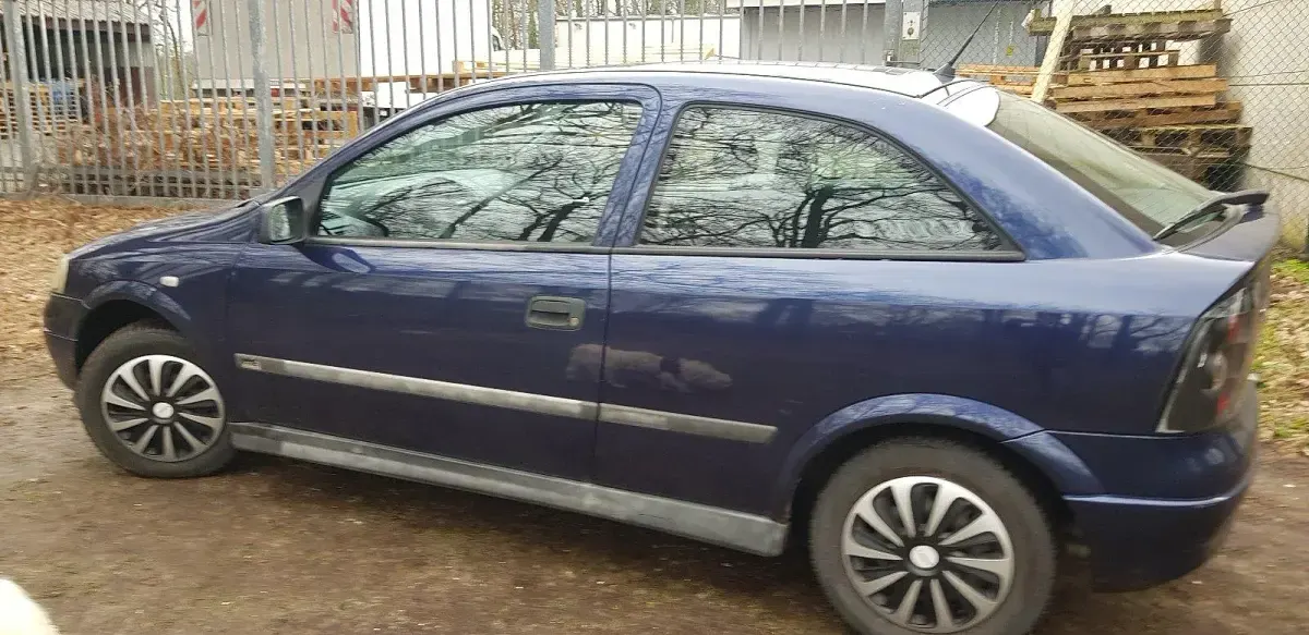 Gebraucht Opel Astra 75 PS (55 kW) 2000 Coupé