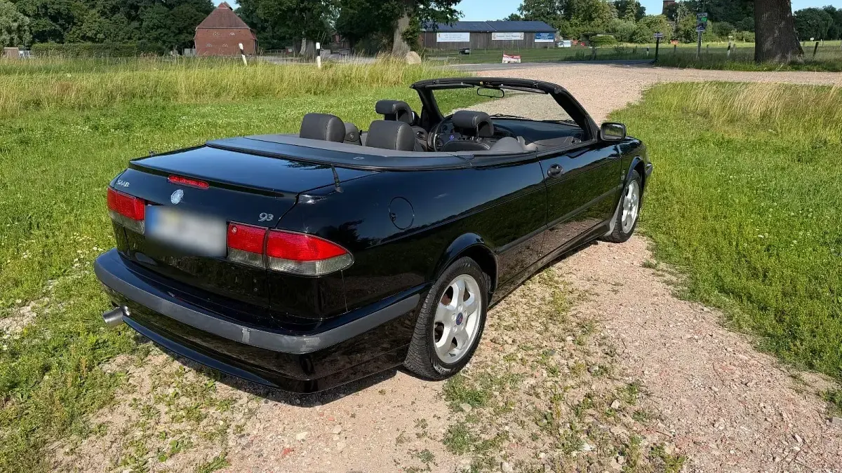 Gebraucht Saab 9-3 150 PS (110 kW) 2022 Schwarz Cabrio