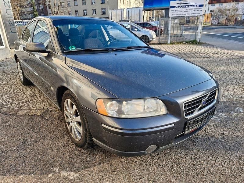 Gebraucht Volvo S60 140 PS (102 kW) 2006 Grau Limousine