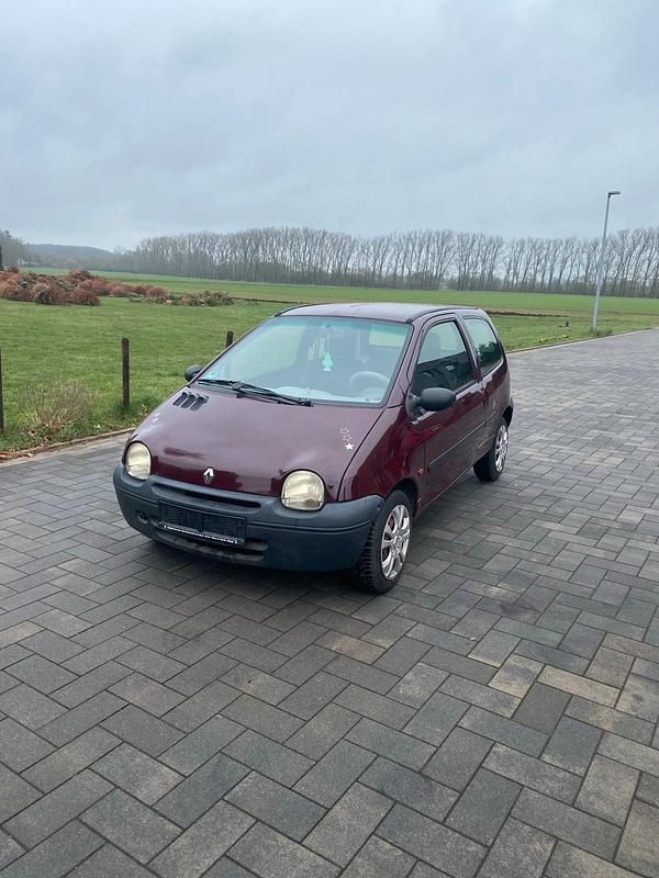 Gebraucht Renault Twingo Authentique 58 PS (42 kW) 2001 Rot Kleinwagen