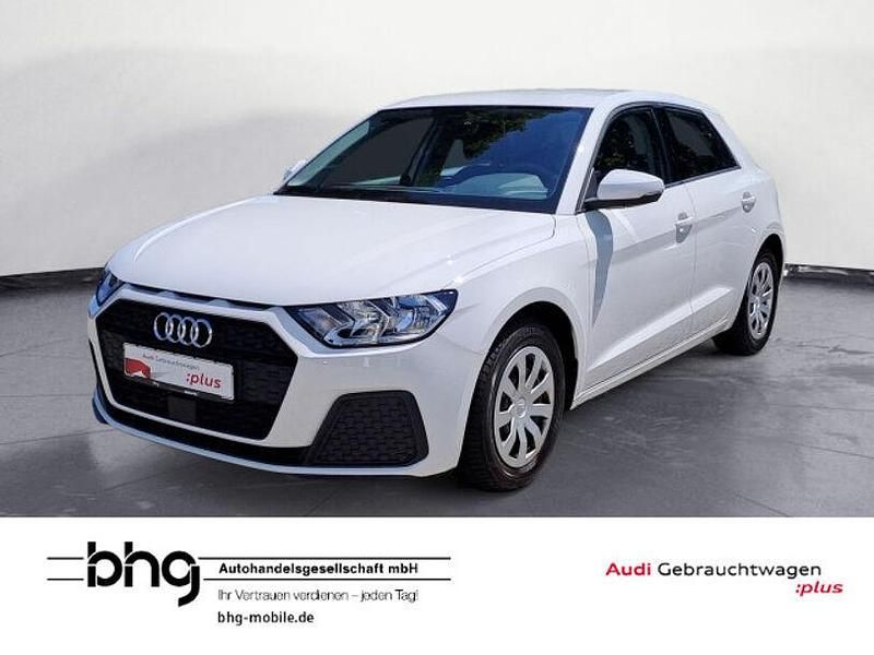 Cortinaweiß Gebraucht 2021 Audi A1 Kleinwagen | 16.280 € (Guter Preis) - Bild 1/4
