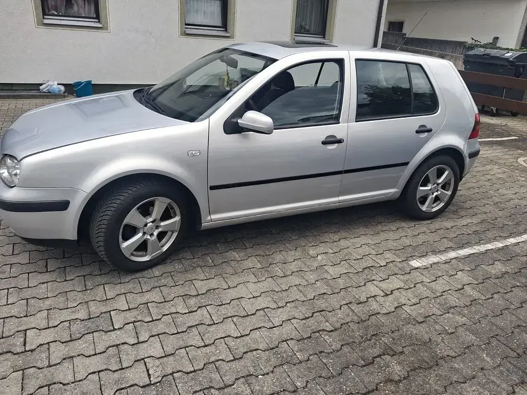Gebraucht VW Golf III 101 PS (74 kW) 1998 Silber Limousine