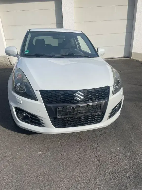 Gebraucht Suzuki Swift Sport 136 PS (100 kW) 2012 Schwarz Kleinwagen