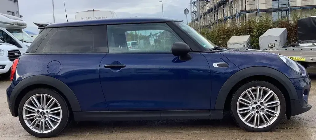 Gebraucht Mini ONE 102 PS (75 kW) 2014 Blau Kleinwagen