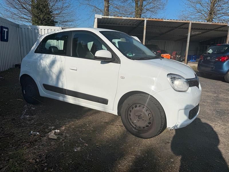 Gebraucht Renault Twingo 73 PS (53 kW) 2020 Weiß Kleinwagen