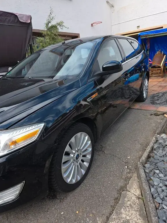 Gebraucht Ford Mondeo Titanium 131 PS (96 kW) 2008 Schwarz Limousine