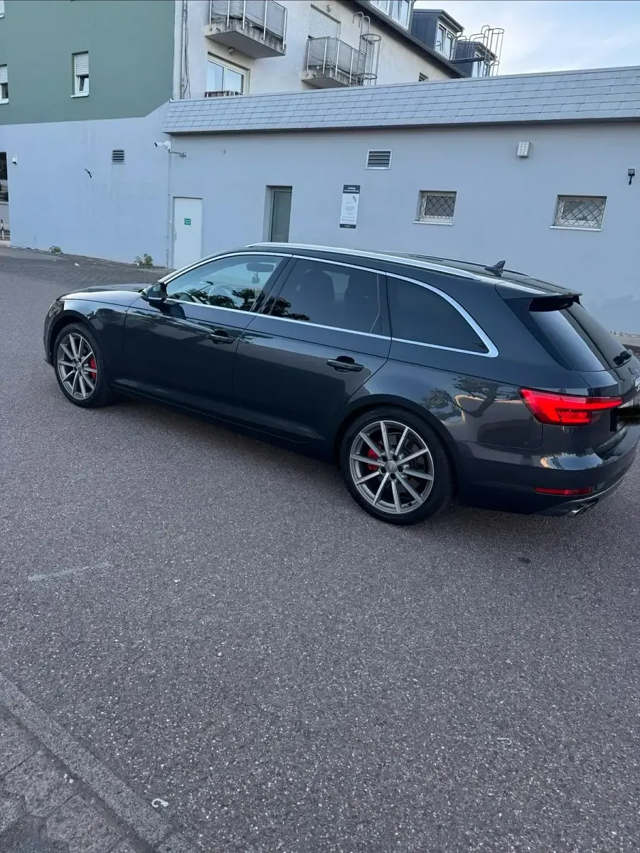 Gebraucht Audi A4 274 PS (201 kW) 2016 Grau Kombi