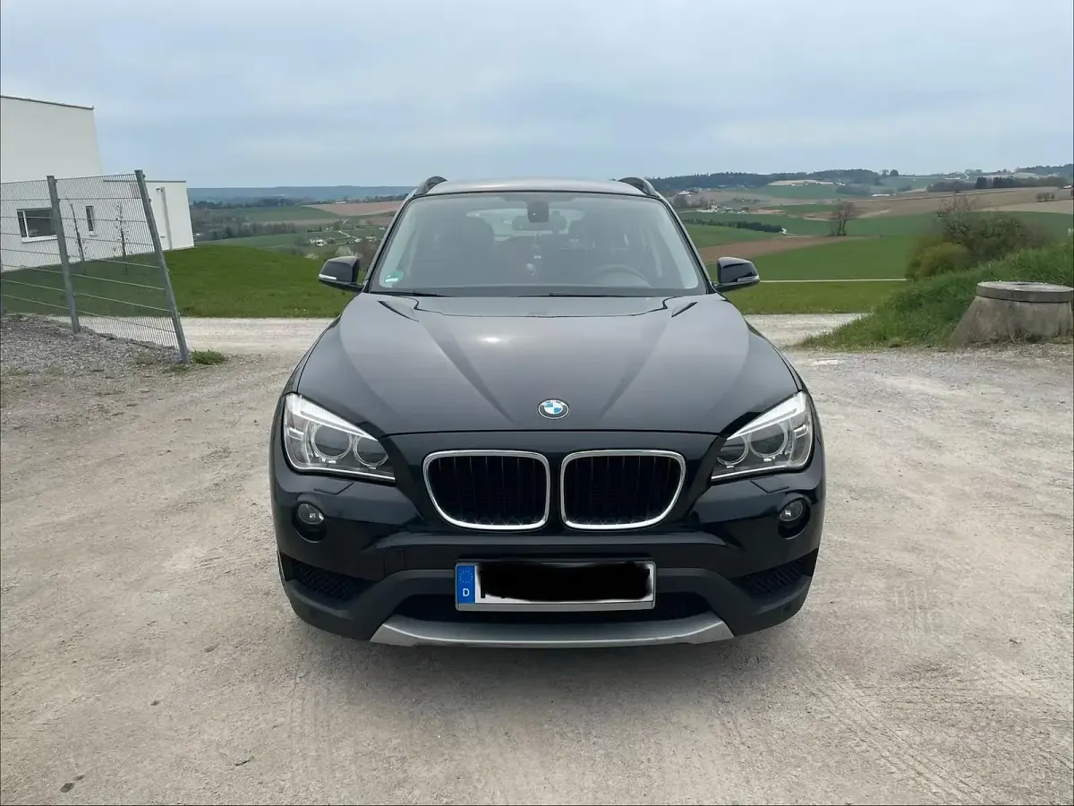 Gebraucht BMW X1 143 PS (105 kW) 2013 Schwarz SUV