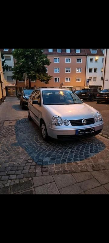 Silber Gebraucht 2003 VW Polo Kleinwagen | 300 € (Superpreis) - Bild 1/4