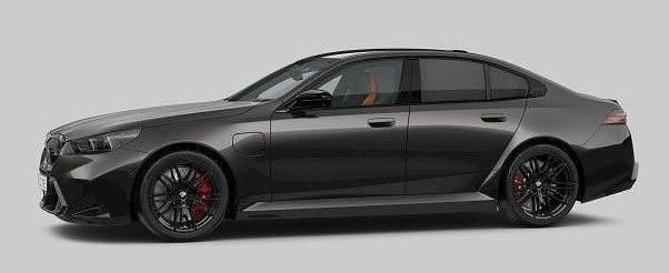 Neu BMW M5 Performance 585 PS (430 kW) 2026 Grau Limousine
