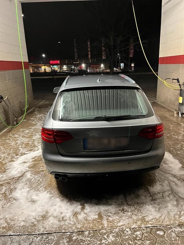 Gebraucht Audi A4 160 PS (117 kW) 2009 Grau Kombi