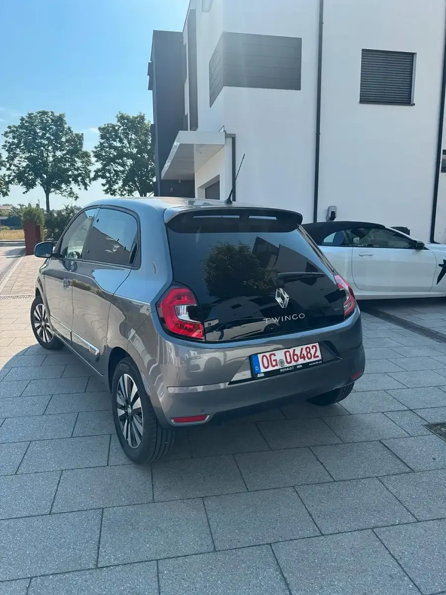 Gebraucht Renault Twingo 60 kW (82 PS) 2024 Grau Kleinwagen