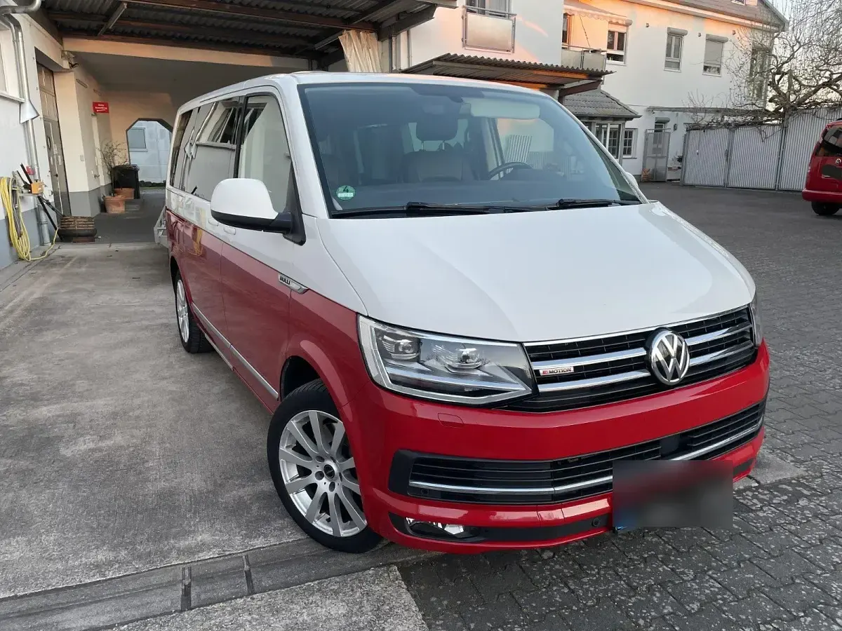 Gebraucht VW Multivan Generation Six 204 PS (150 kW) 2017 Andere farben Van / Kleinbus