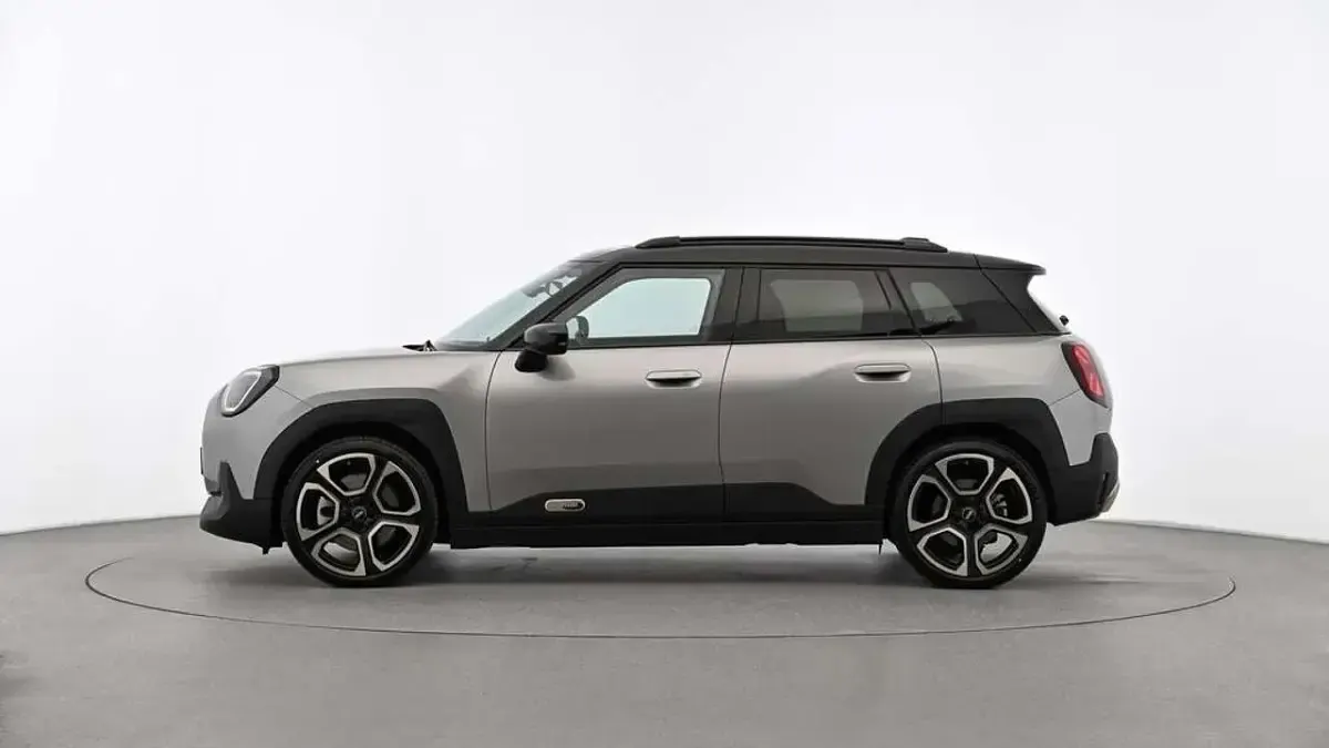 Gebraucht Mini Aceman Favoured 160 kW (218 PS) 2024 Grau SUV