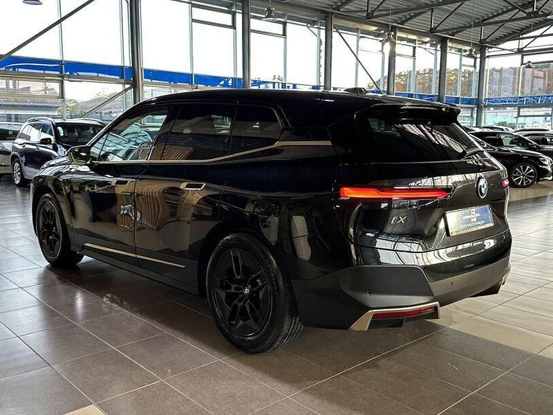 Gebraucht BMW iX 239 kW (326 PS) 2023 Schwarz SUV