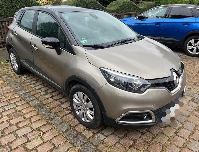 Silber Gebraucht 2015 Renault Captur SUV | 4.800 € (Superpreis) - Bild 1/4