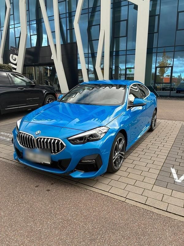 Blau Gebraucht 2021 BMW 218 Sport Line Coupé | 23.000 € (Guter Preis) - Bild 1/4