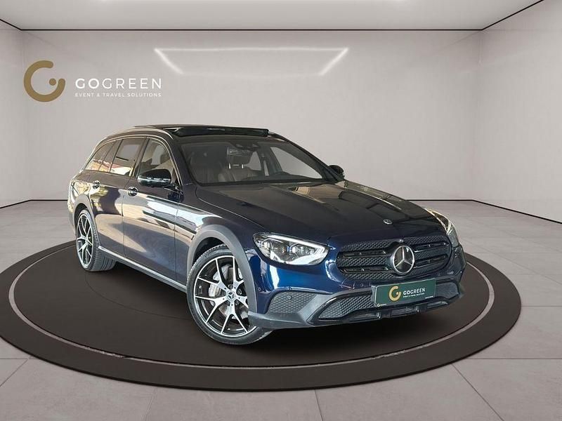 Gebraucht Mercedes E400 330 PS (242 kW) 2020 Blau Limousine