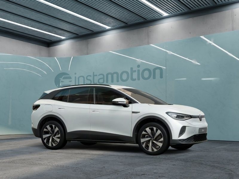 Weiß Gebraucht 2023 VW ID.4 Pro Performance SUV | 36.550 € (Etwas zu teuer) - Bild 1/2