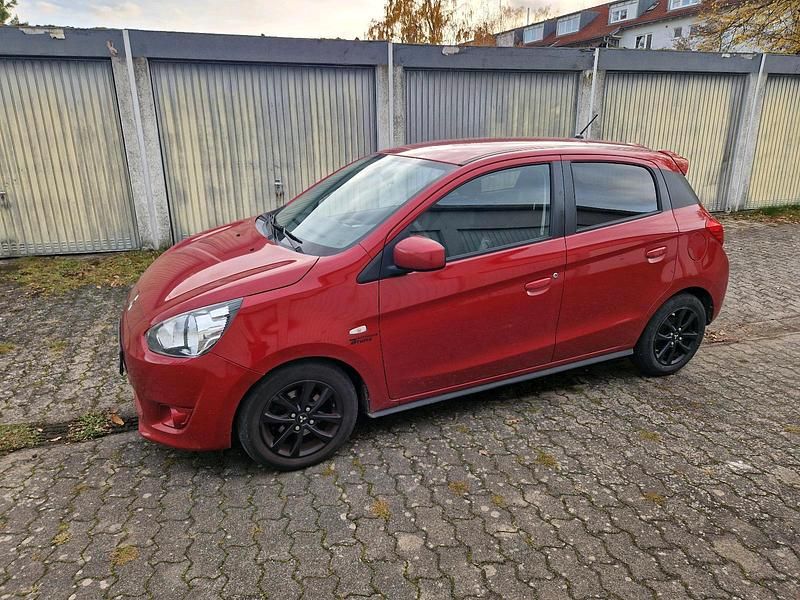 Rot Gebraucht 2016 Mitsubishi Space Star Kleinwagen | 3.700 € (Superpreis) - Bild 1/4