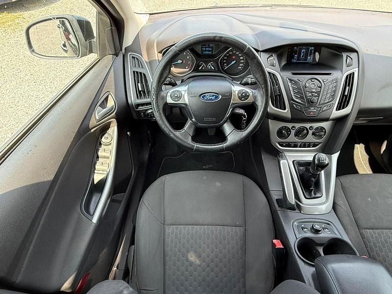 Gebraucht Ford Focus SYNC Edition 101 PS (74 kW) 2013 Schwarz Kombi