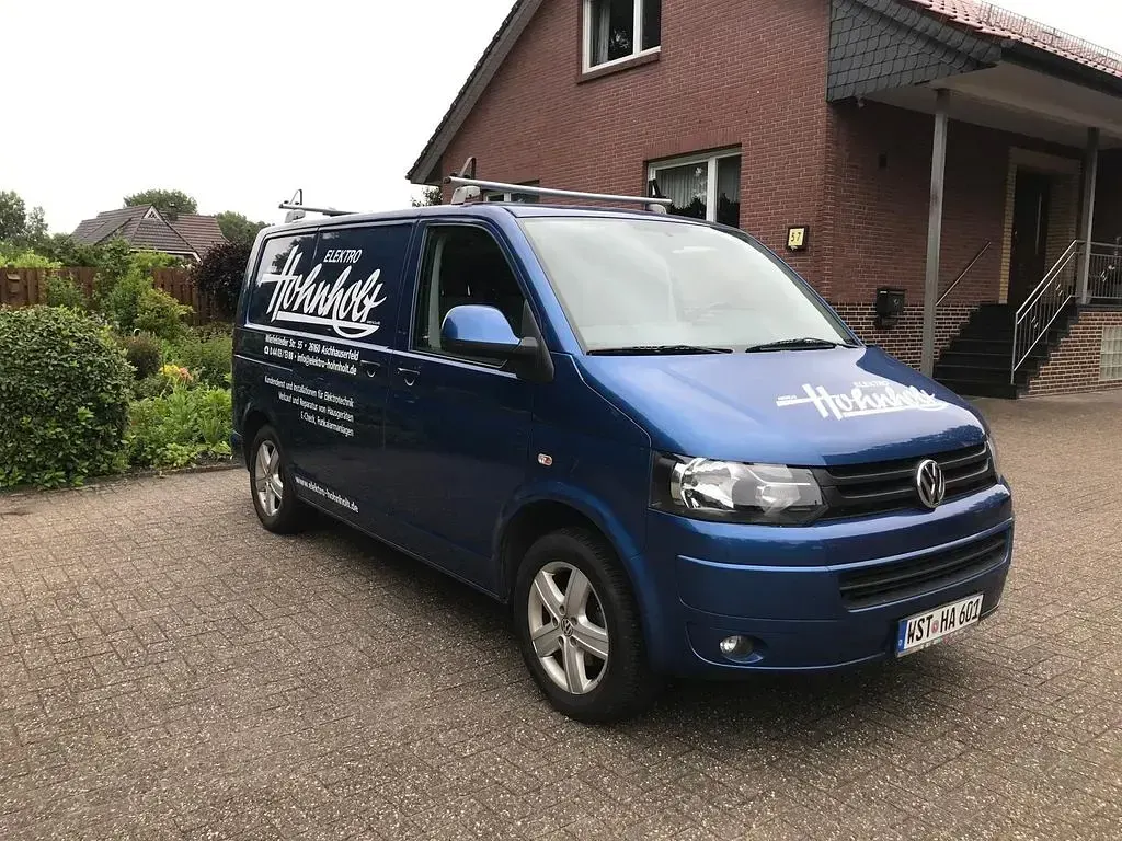 Gebraucht VW T5 140 PS (102 kW) 2013 Blau Van