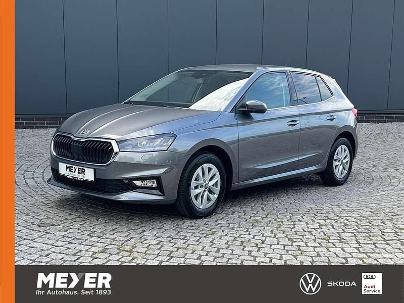Graphitegrau metallic Neu 2025 Skoda Fabia Selection Kleinwagen | 21.890 € (Guter Preis) - Bild 1/4