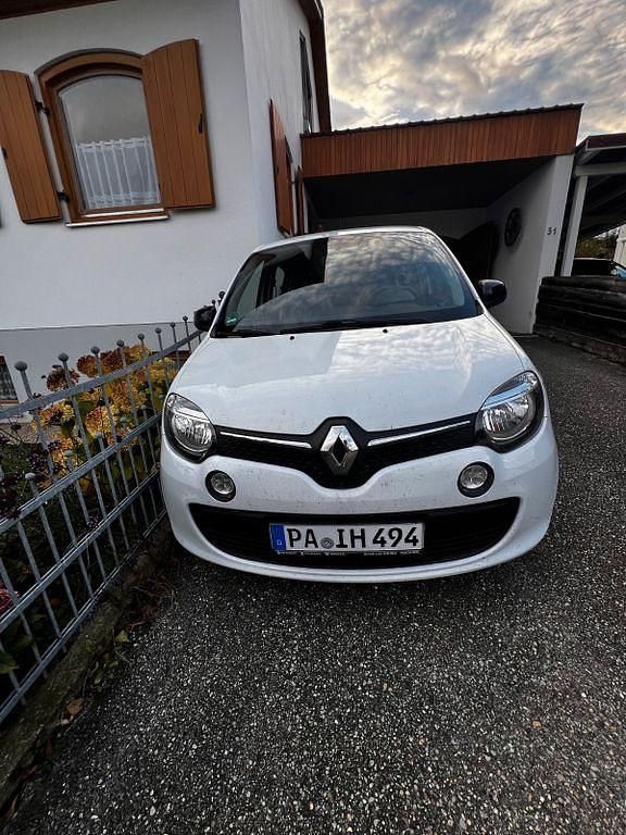 Weiß Gebraucht 2017 Renault Twingo LIMITED Kleinwagen | 8.200 € (Etwas zu teuer) - Bild 1/4