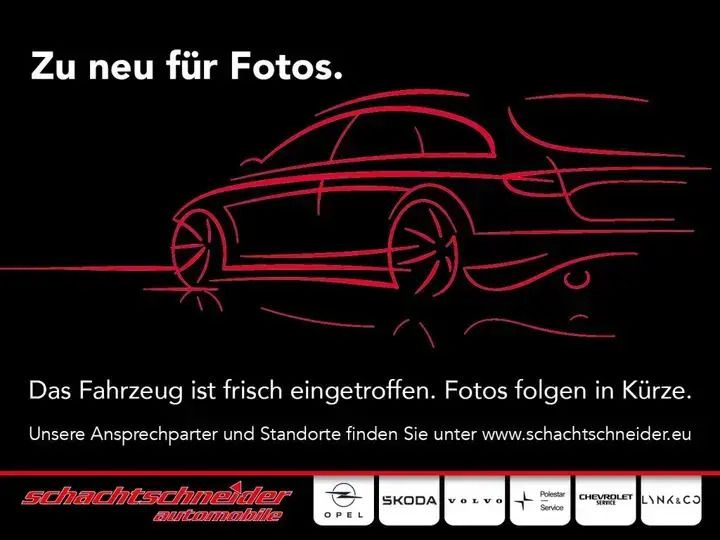 Schwarz Gebraucht 2017 Volvo V40 Kinetic Kombi | 14.890 € (Guter Preis) - Bild 1/4