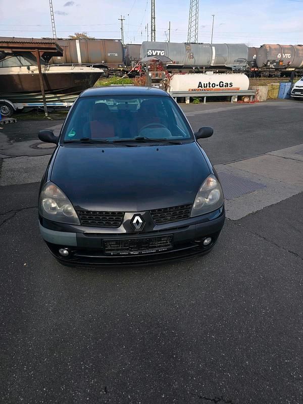 Schwarz Gebraucht 2003 Renault Clio II Kleinwagen | 788 € (Superpreis) - Bild 1/4