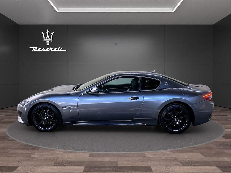 Gebraucht Maserati Granturismo 460 PS (338 kW) 2018 Grau Coupé