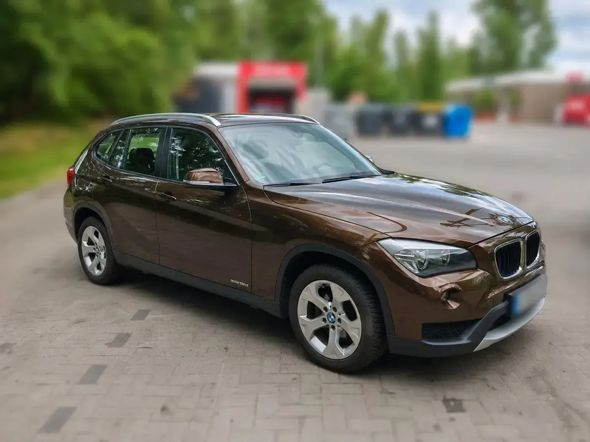 Gebraucht BMW X1 143 PS (105 kW) 2013 Braun SUV