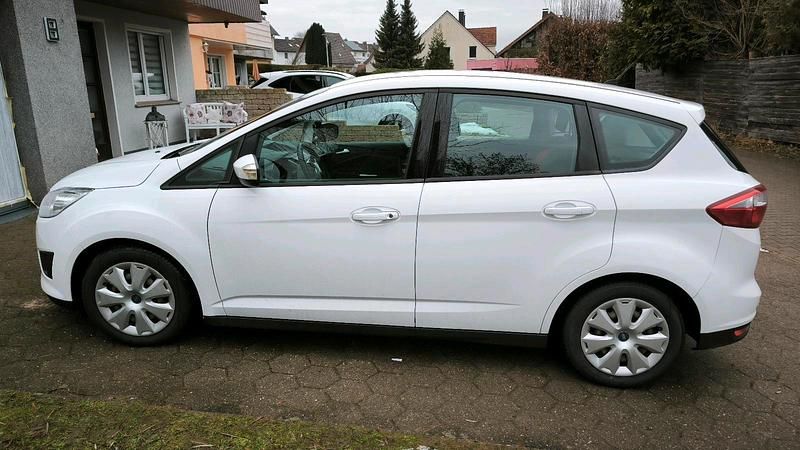 Second-hand Ford C-MAX 101 CP (74 kW) 2015 Alb Monovolum