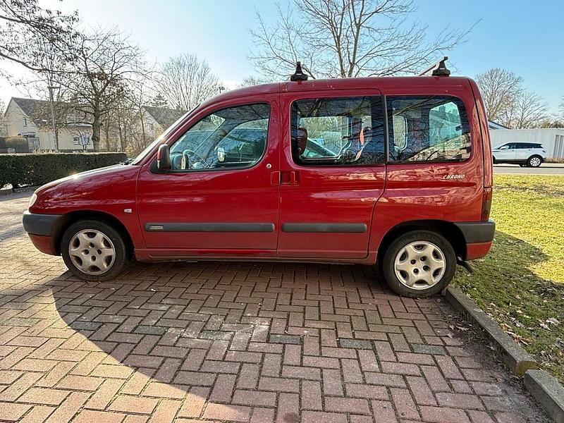 Gebraucht Citroën Berlingo 109 PS (80 kW) 2002 Rot Van / Kleinbus