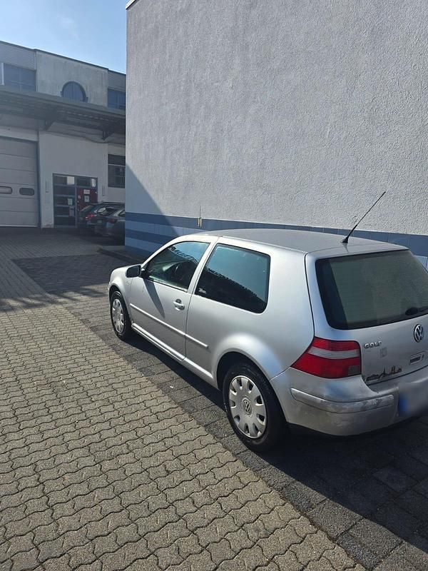 Gebraucht VW Golf 134 PS (98 kW) 2003 Grau Coupé