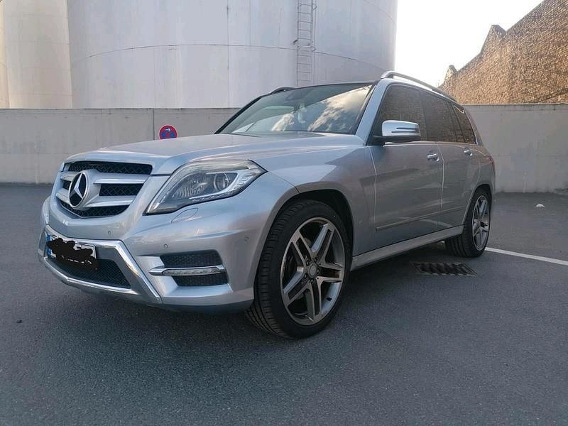 Silber Gebraucht 2014 Mercedes GLK350 SUV | 21.445 € (Fairer Preis) - Bild 1/4