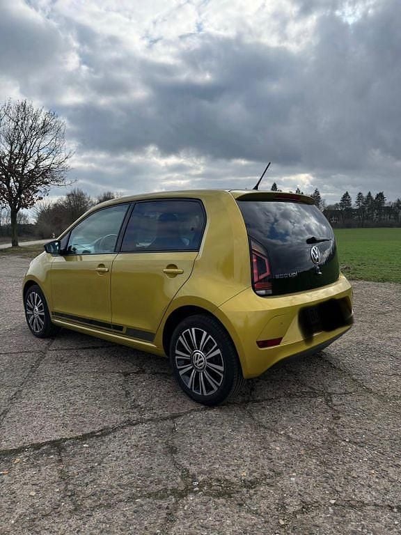 Gebraucht VW up! 68 PS (50 kW) 2016 Gold Kleinwagen