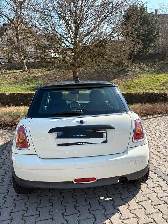 Gebraucht Mini ONE 95 PS (69 kW) 2007 Weiß Kleinwagen