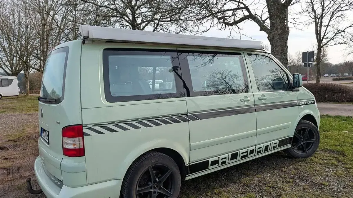 Gebraucht VW California Comfortline 131 PS (96 kW) 2005 Grün Van